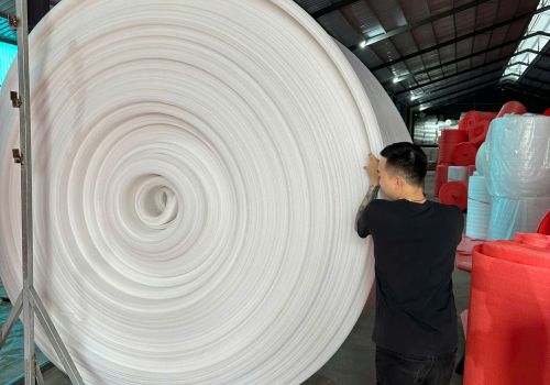 Quy trình sản xuất mút xốp PE Foam định hình tại KCN Thuận Thành